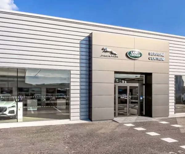 Jaguar Land Rover, Ivanská cesta